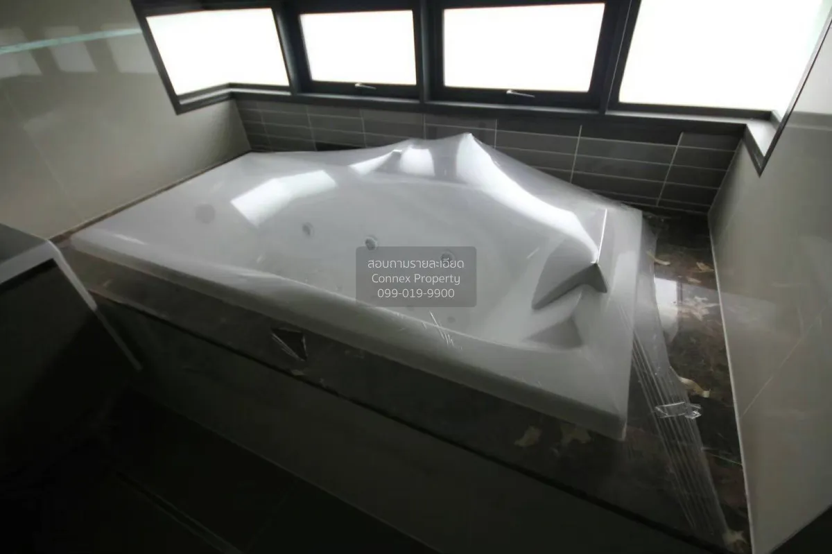 For Sale House , Setthasiri Srinakarin - Rama 9 , nice view , cor