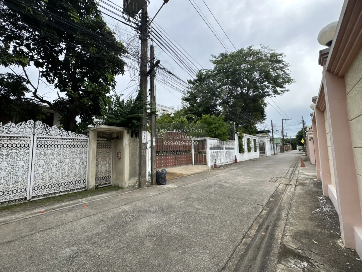 ขายบ้านพร้อมที่ดิน  105 ตรว.  ย่านตลิ่งชัน ใกล้ทางพิเศษประจิมรัถย 3