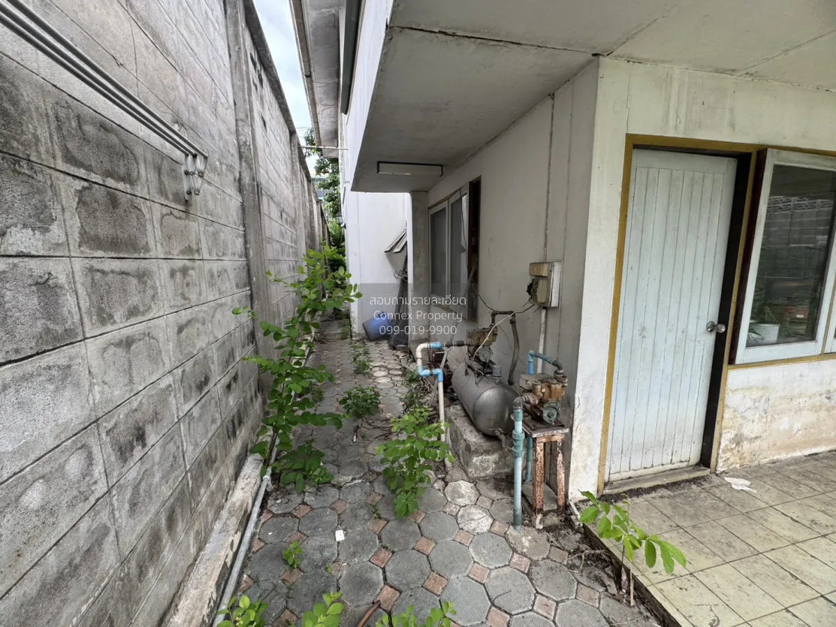 ขายบ้านพร้อมที่ดิน  105 ตรว.  ย่านตลิ่งชัน ใกล้ทางพิเศษประจิมรัถย