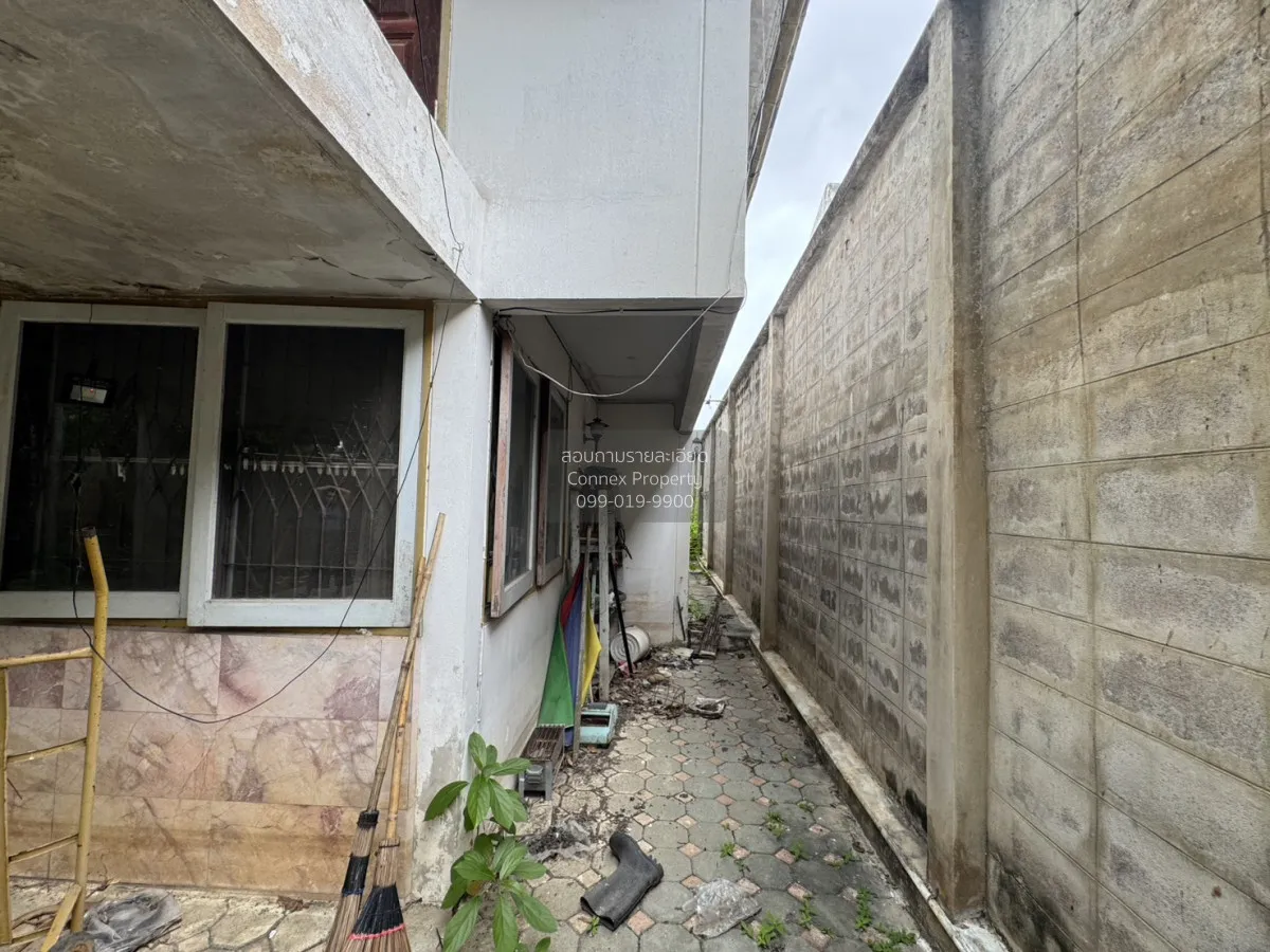 ขายบ้านพร้อมที่ดิน  105 ตรว.  ย่านตลิ่งชัน ใกล้ทางพิเศษประจิมรัถย