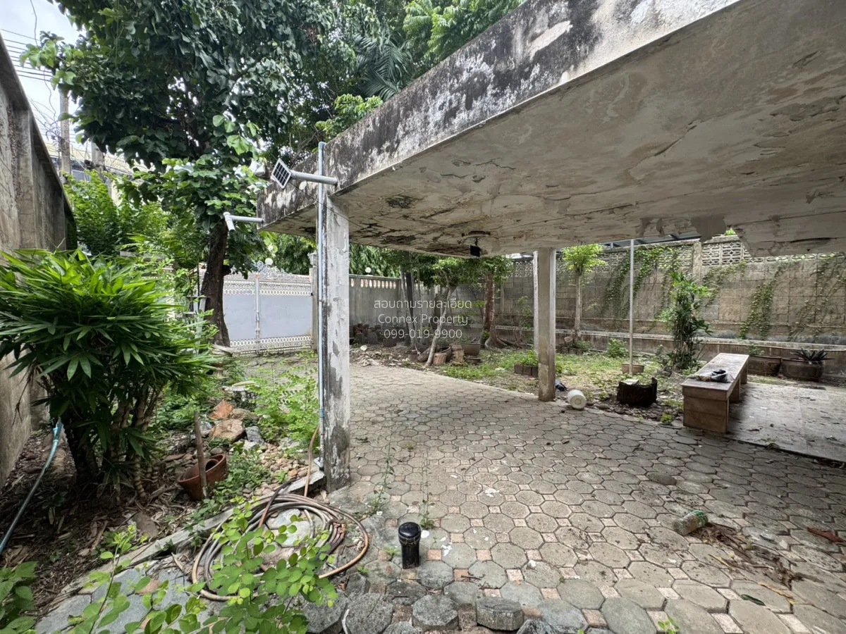 ขายบ้านพร้อมที่ดิน  105 ตรว.  ย่านตลิ่งชัน ใกล้ทางพิเศษประจิมรัถย