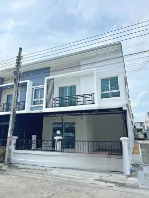 ขายทาวน์เฮ้าส์/ทาวน์โฮม  สวนหลวงวิลล์ 6 ดอกไม้ เขต ประเวศ กรุงเทพ CX-165048
