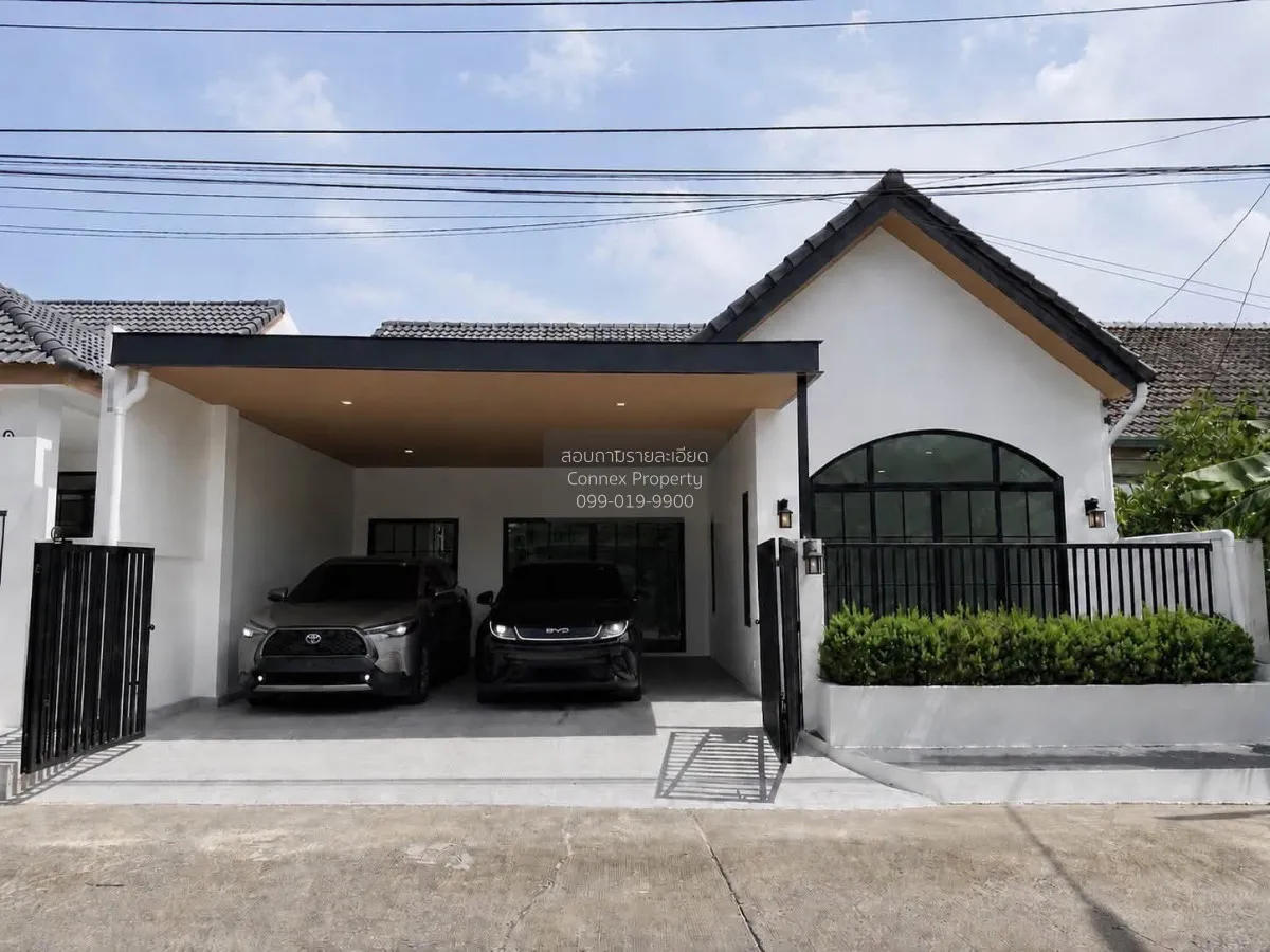 For Sale Townhouse/Townhome  , Sri Suchart Grand View 3 , Ratsada 1