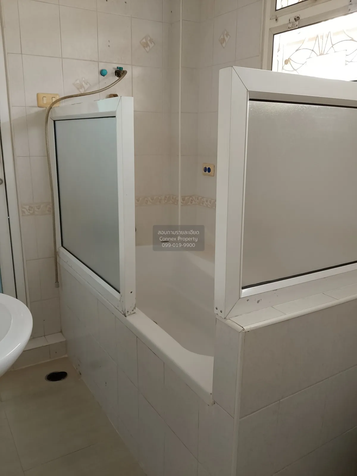 For Rent Baan Fah Green Park Ladprao 101 , nice view , wide front