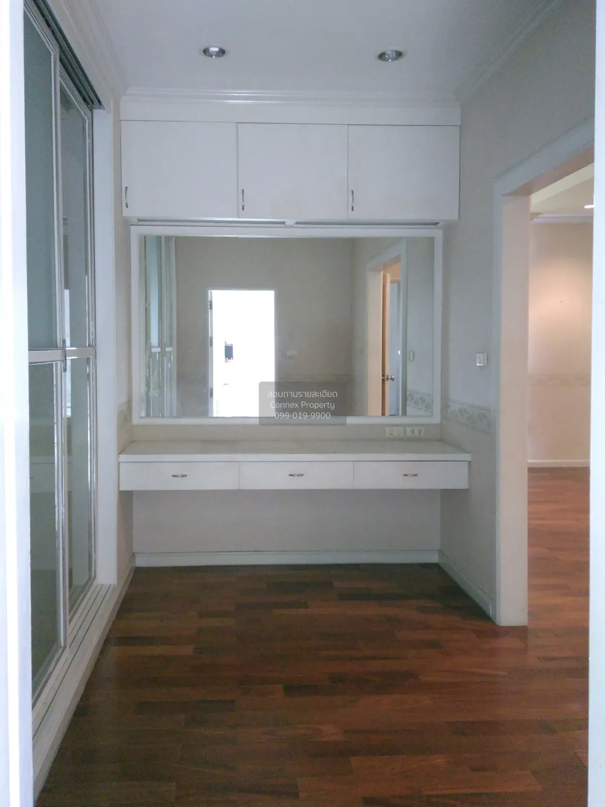 For Sale House , Maneeya Masterpiece Rattanathibet , MRT-Sai Ma ,