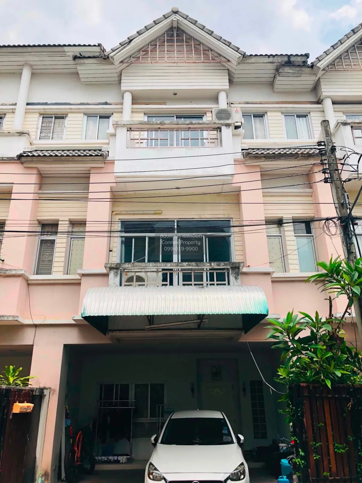 For Sale Townhouse/Townhome  , Maneewan Park , MRT-Chokchai 4 , L 1