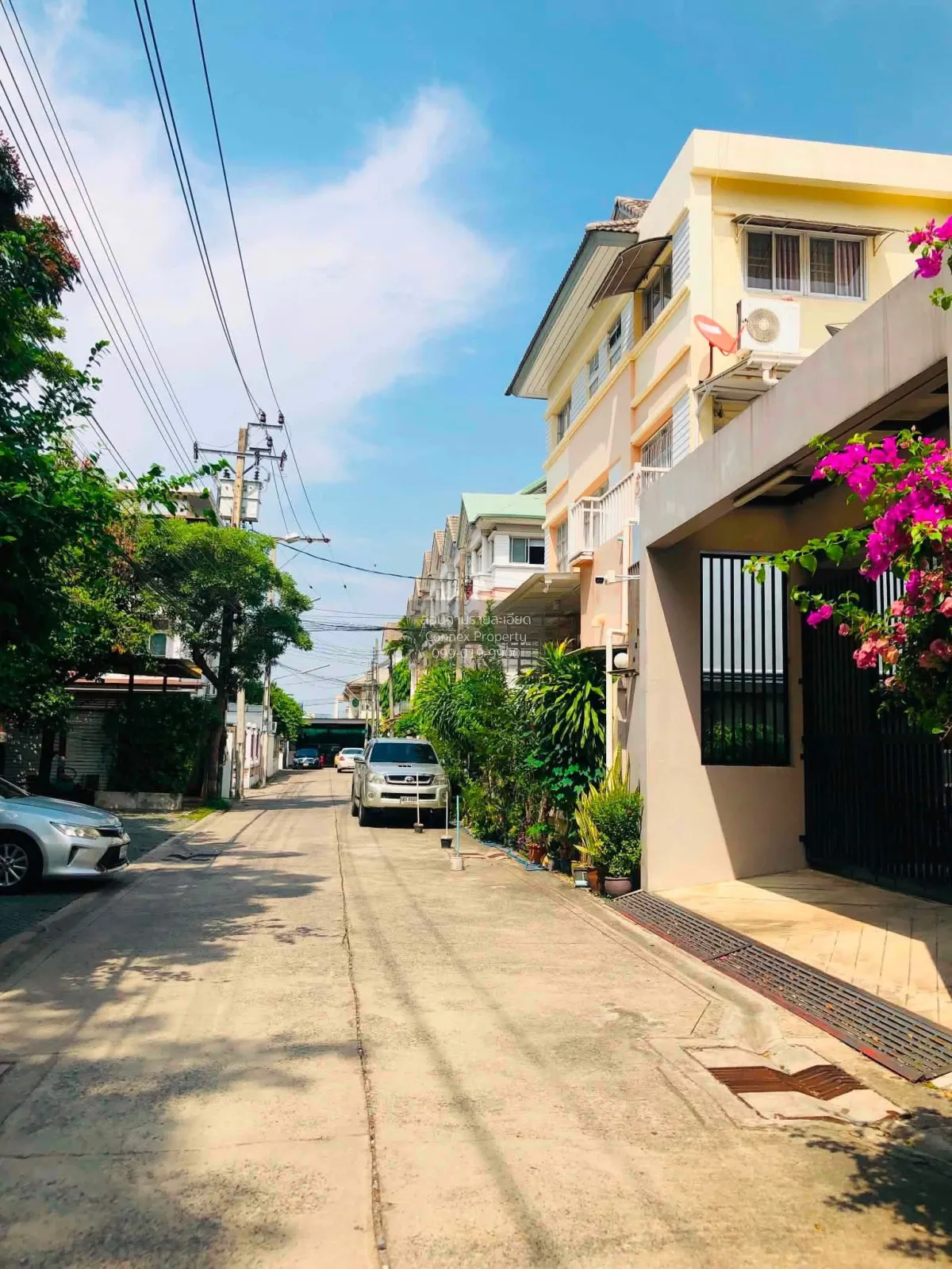 For Sale Townhouse/Townhome  , Maneewan Park , MRT-Chokchai 4 , L 2