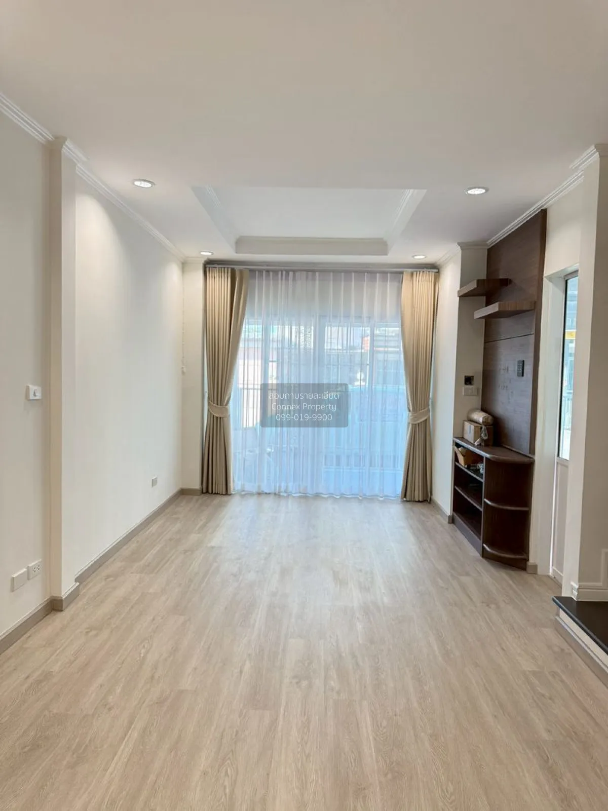 For Sale Townhouse/Townhome  , The Villa Rattanathibet , newly re 2