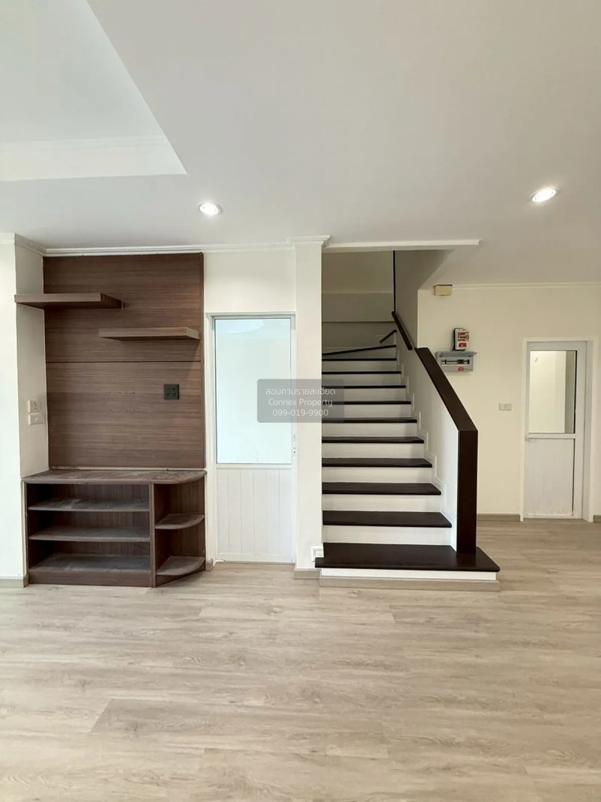 For Sale Townhouse/Townhome  , The Villa Rattanathibet , newly re 4