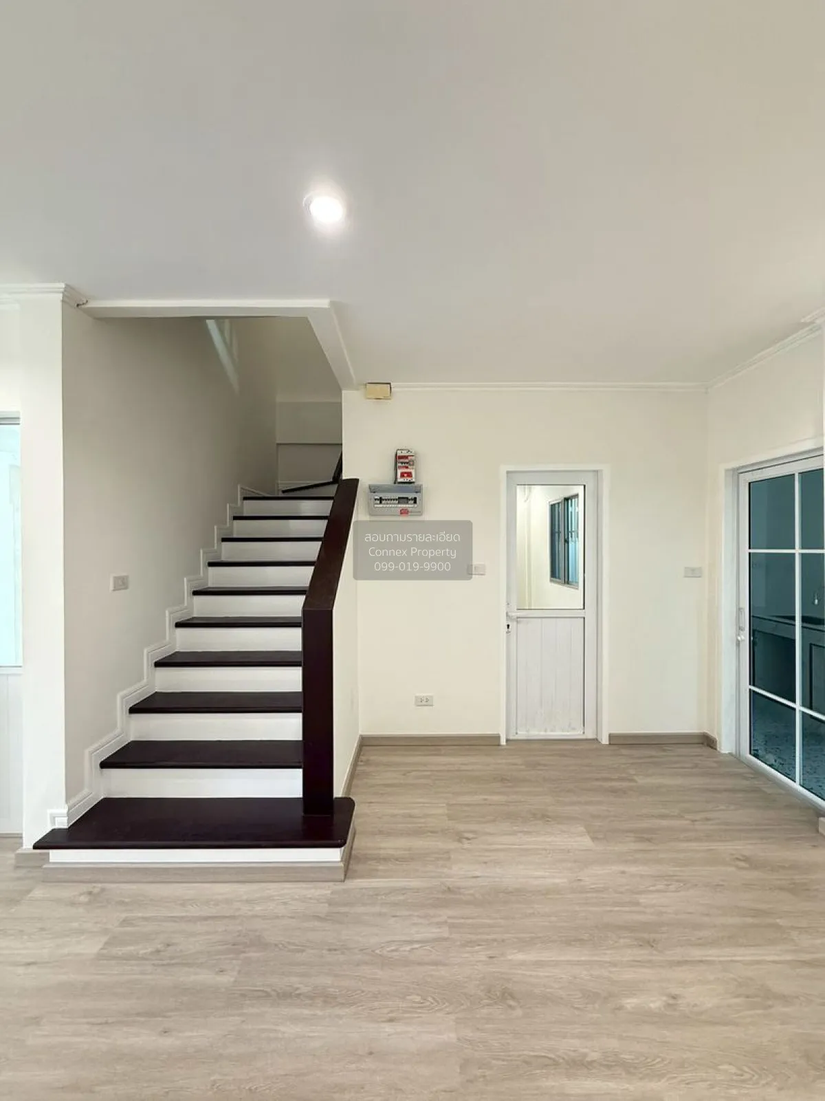For Sale Townhouse/Townhome  , The Villa Rattanathibet , newly re