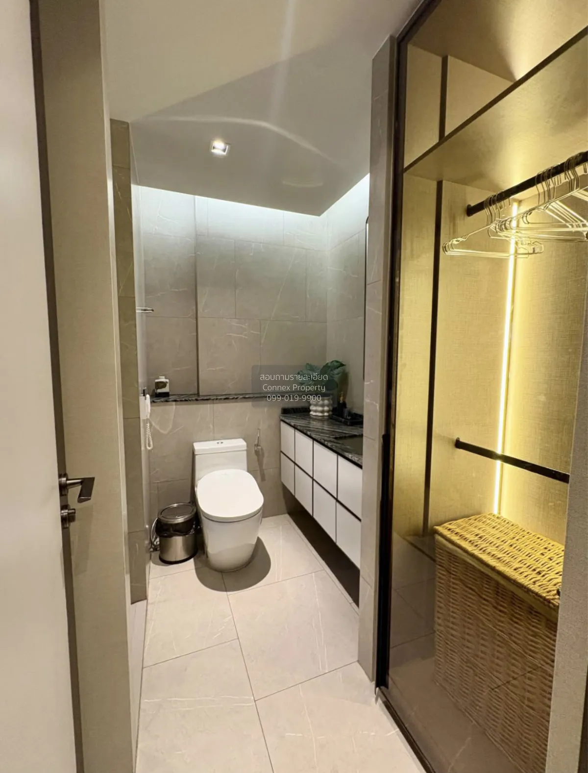 For Rent Condo , The Reserve 61 Hideaway , nice view , BTS-Ekkama