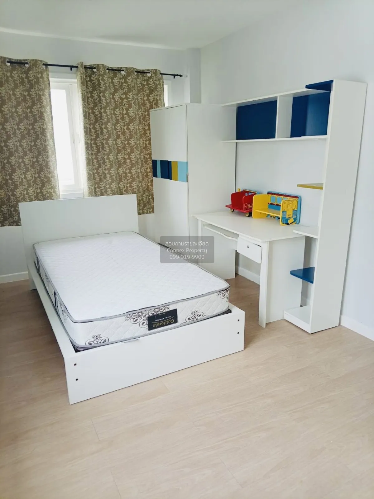 For Sale House , The Pana Petchkasem - Sai 3 , corner unit , Khlo