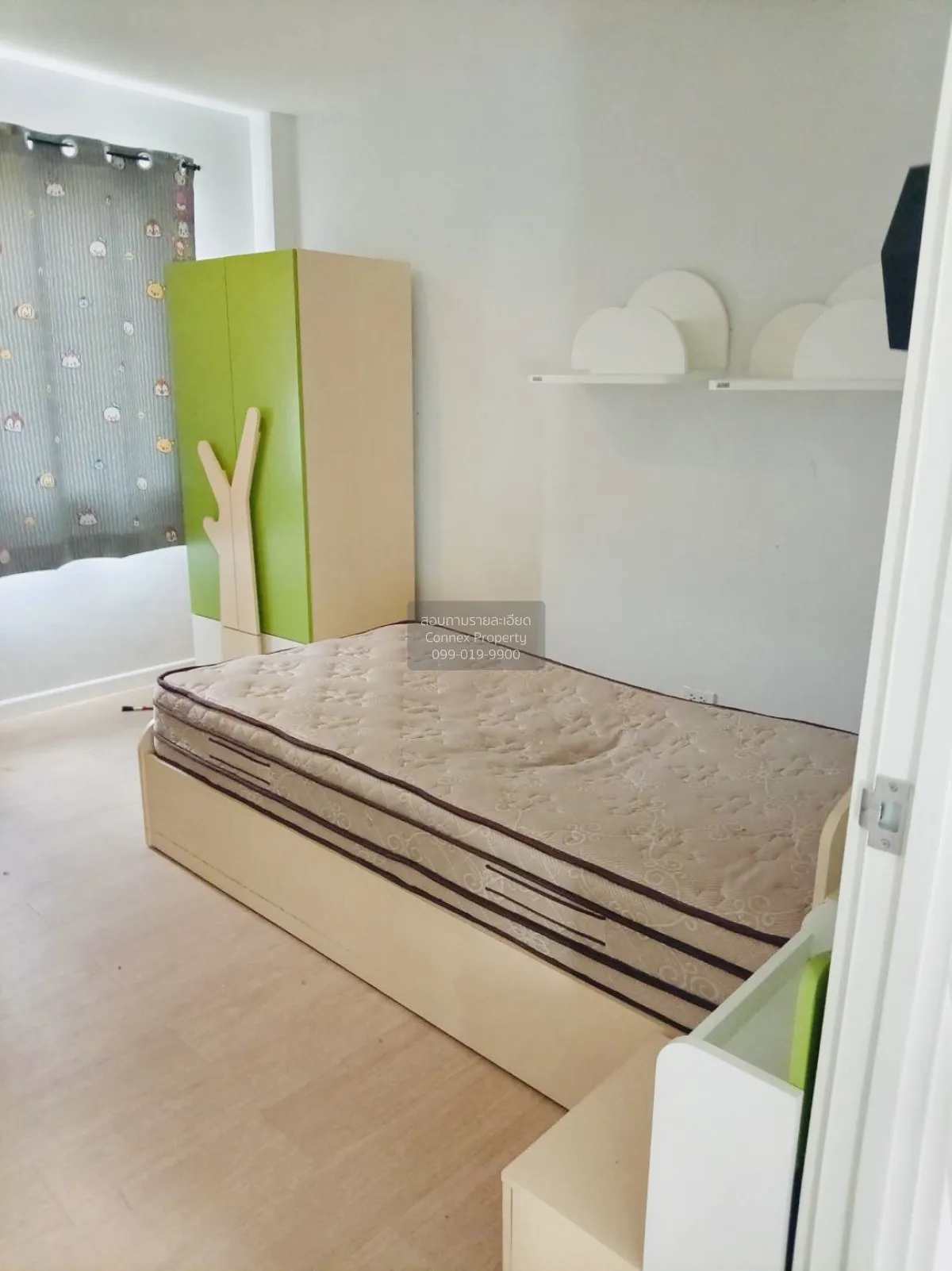 For Sale House , The Pana Petchkasem - Sai 3 , corner unit , Khlo