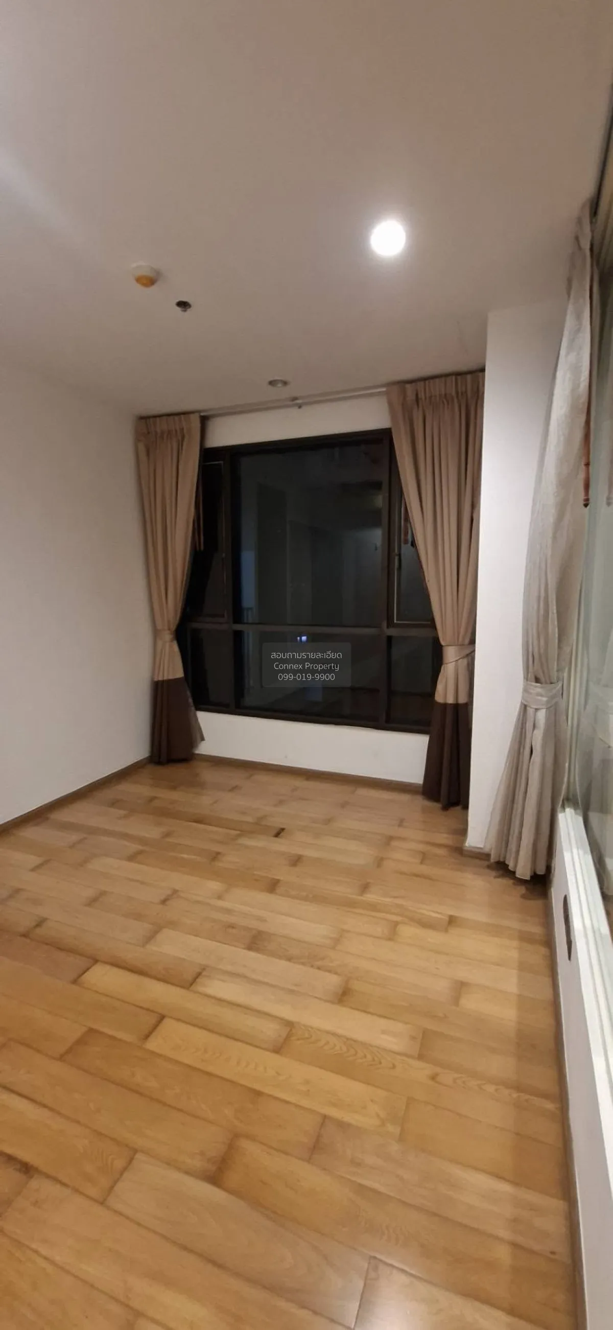 For Rent Condo , Fuse Sathorn - Taksin , corner unit , BTS-Wongwi