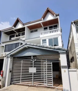 ขายทาวน์เฮ้าส์/ทาวน์โฮม  อยู่เจริญพัฒนา จอมพล  เขต จตุจักร กรุงเทพ CX-165760