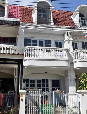 For Rent Townhouse/Townhome  , Bussarakham Rim Nam , wide frontage , Arun Ammarin , Bangkok Noi , Bangkok , CX-165844
