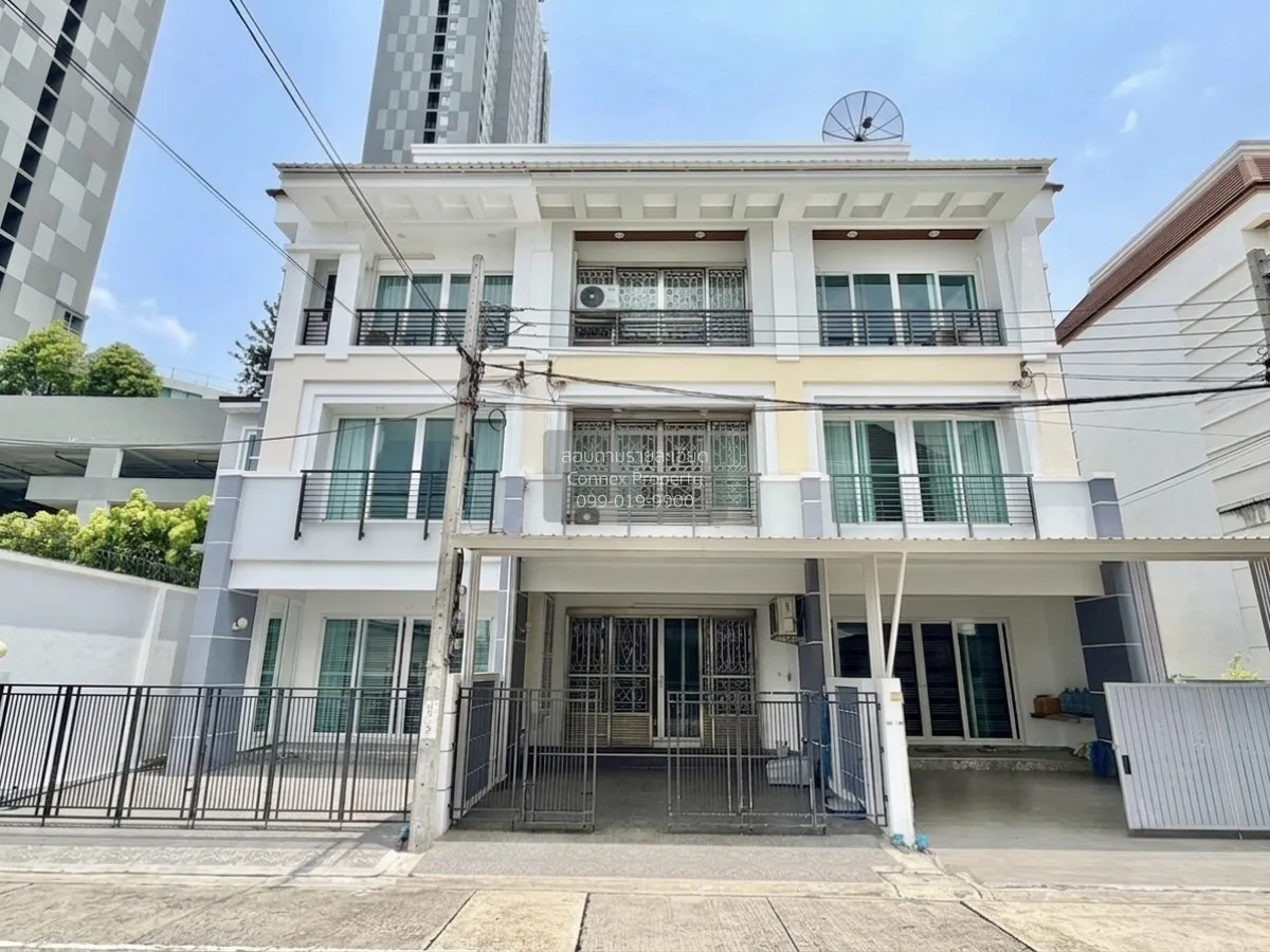 ขายทาวน์เฮ้าส์/ทาวน์โฮม  บ้านกลางเมือง สาทร - ตากสิน 1 รีโนเวทใหม 1