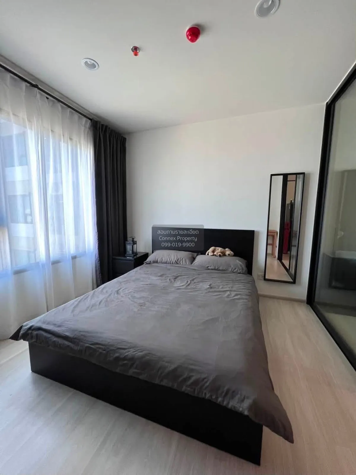 For Rent Condo , Life Asoke , nice view , high floor , MRT-Phetch