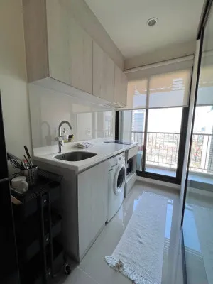 For Rent Condo , Life Asoke , nice view , high floor , MRT-Phetchaburi , Bang Kapi , Huai Khwang , Bangkok , CX-165878