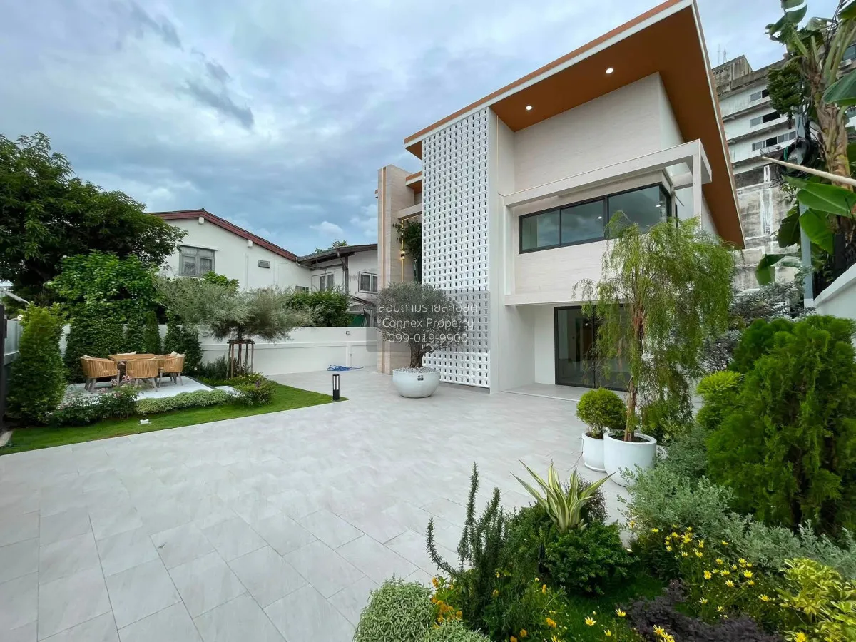 For Sale 2-Story Detached House, Chokchai 4 Soi 36 , newly renova 3