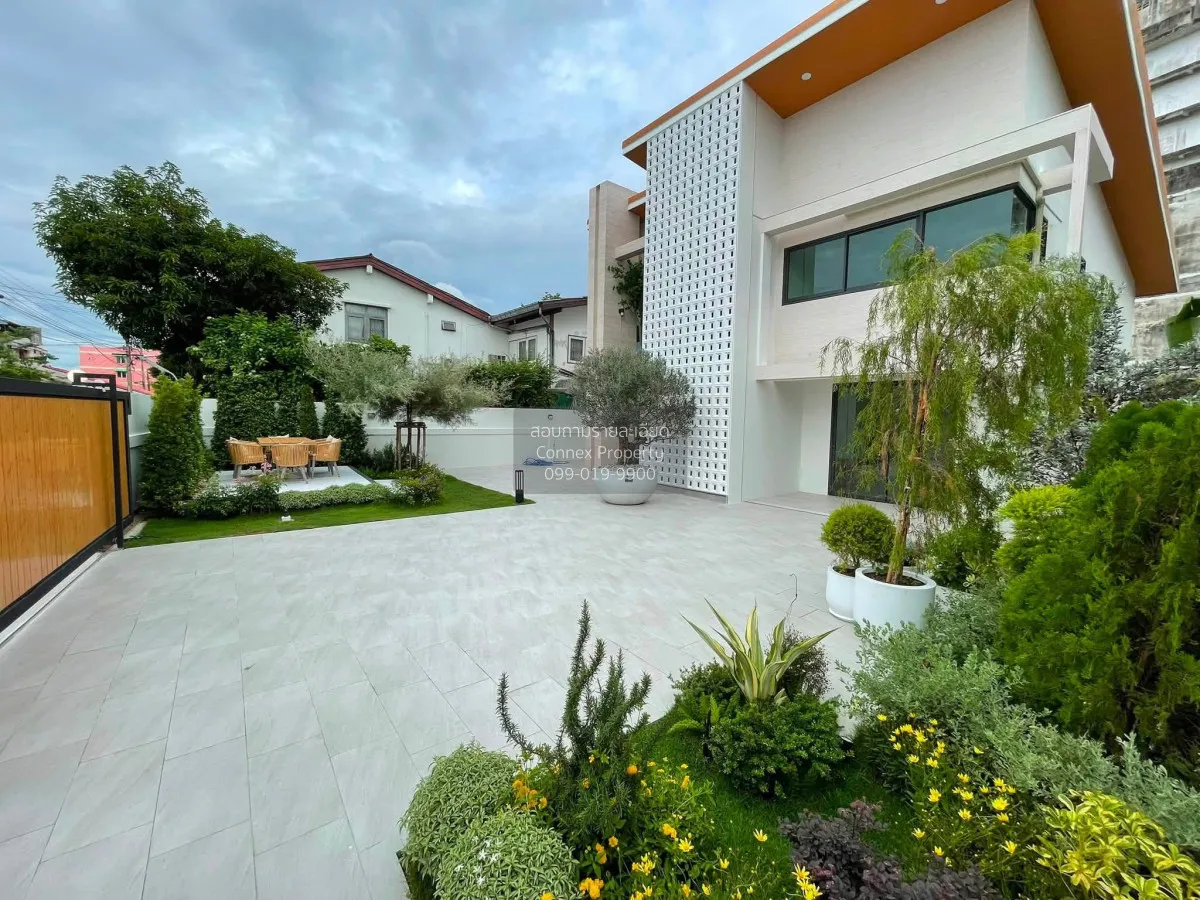 For Sale 2-Story Detached House, Chokchai 4 Soi 36 , newly renova