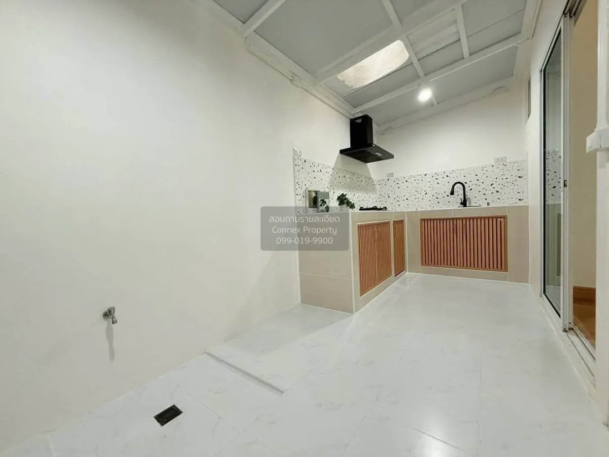 For Sale Townhouse/Townhome  , THE COLORS LEISURE BANGNA KM.8 , B