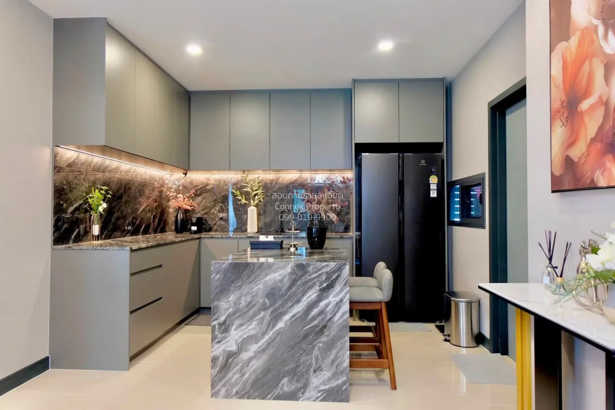 For Sale Homeoffice , Baan Klang Muang The Edition (Business Dist
