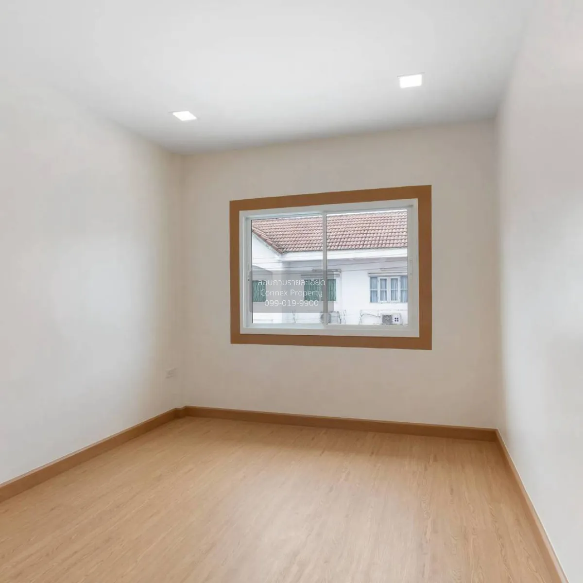 For Sale Townhouse/Townhome  , Buathong Thani Phase 17 , newly re