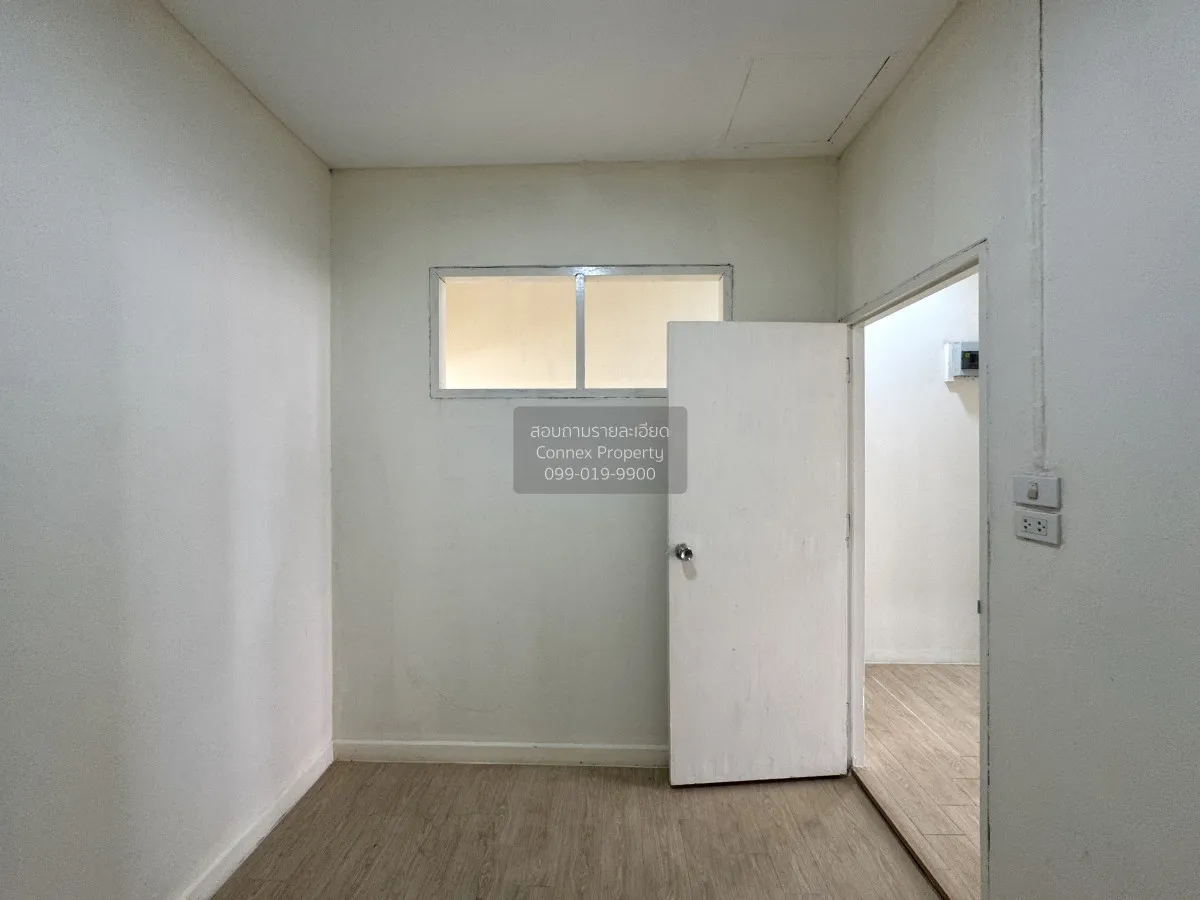 For Sale Townhouse/Townhome  , Ban Wang Thong Phetkasem 77 , newl