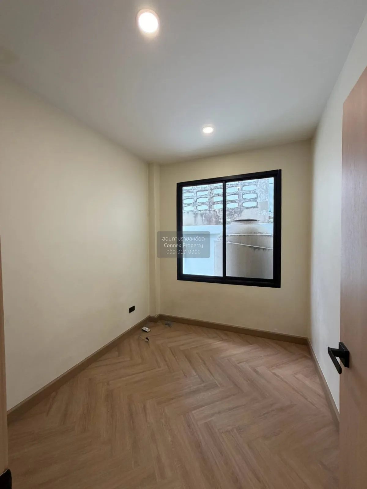 For Sale Newly renovated detached house in the heart of Chokchai 