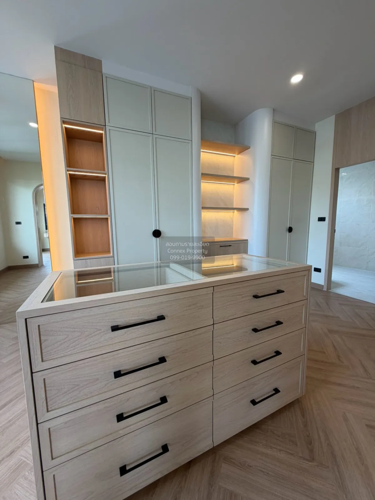 For Sale Newly renovated detached house in the heart of Chokchai 