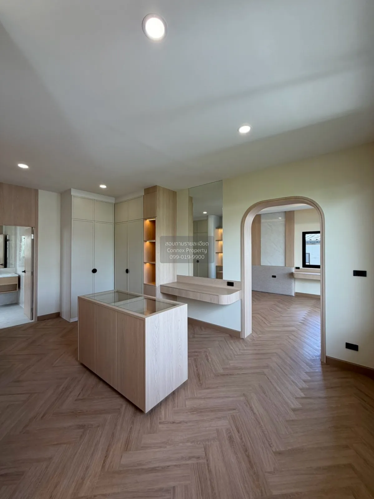 For Sale Newly renovated detached house in the heart of Chokchai 