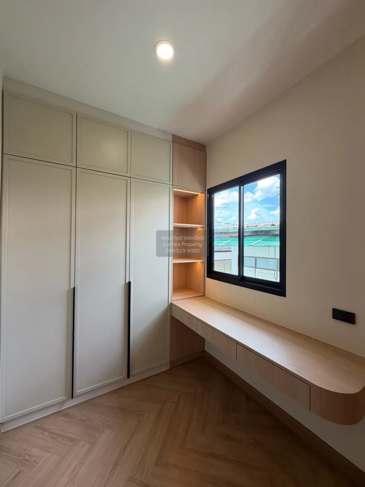 For Sale Newly renovated detached house in the heart of Chokchai 