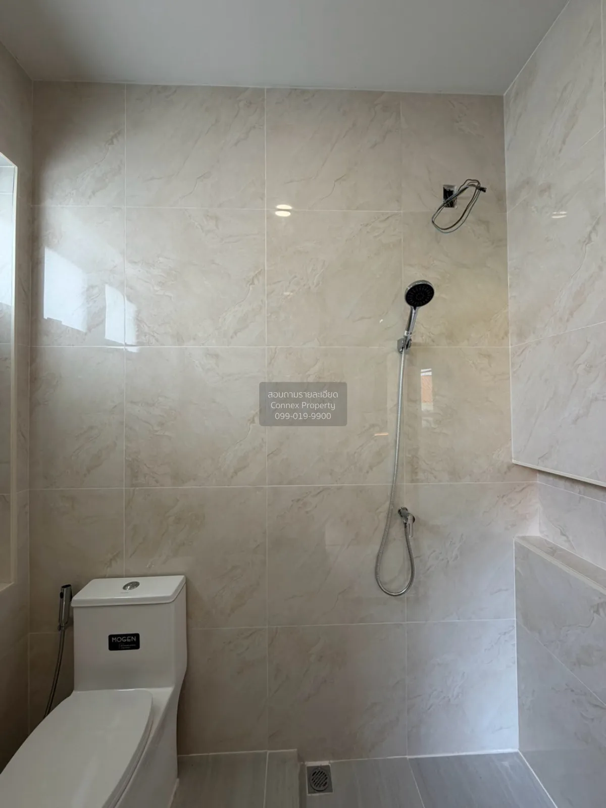 For Sale Newly renovated detached house in the heart of Chokchai 