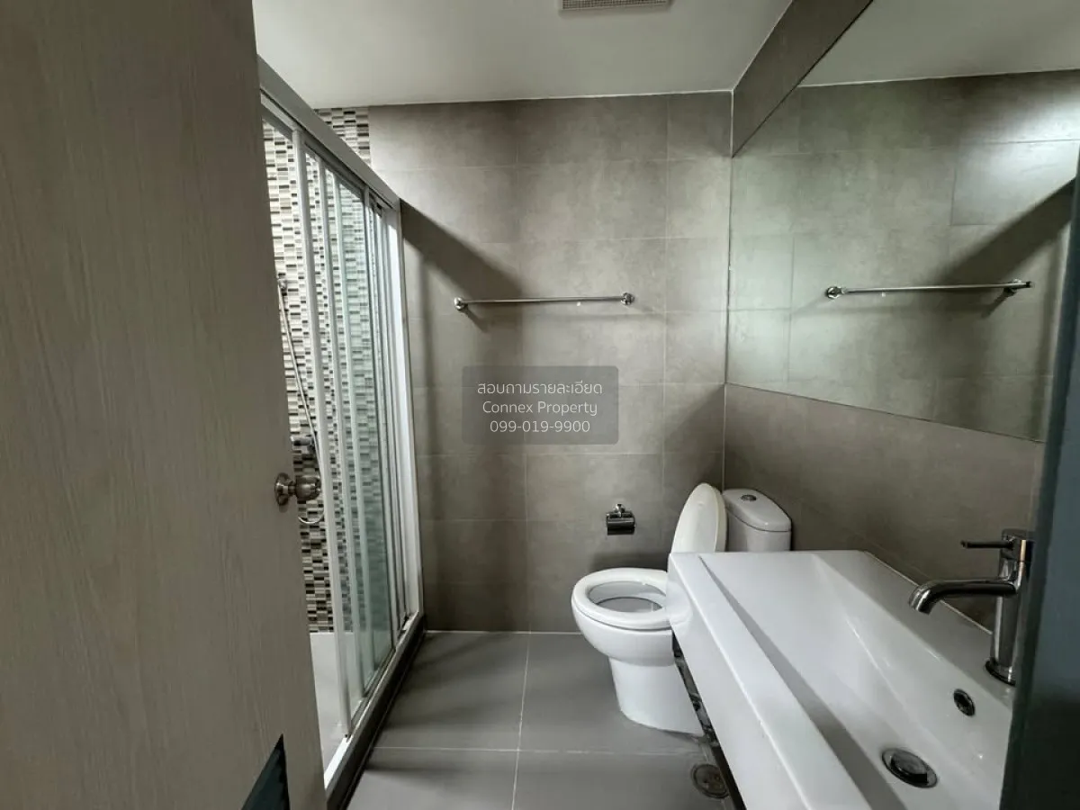 For Rent Condo , Grene Chaengwattana , corner unit , Bang Talat ,