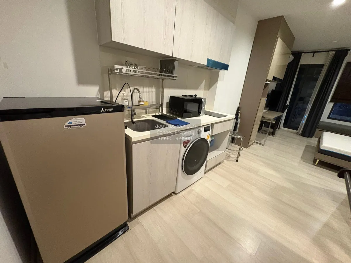 For Rent Condo , Life One Wireless , high floor , newly renovated 4