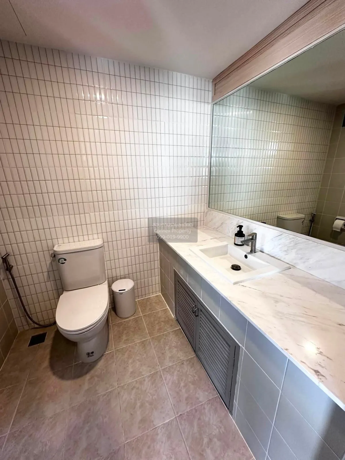 For Sale Condo , Riverside Villa Condominium 1 , high floor , riv