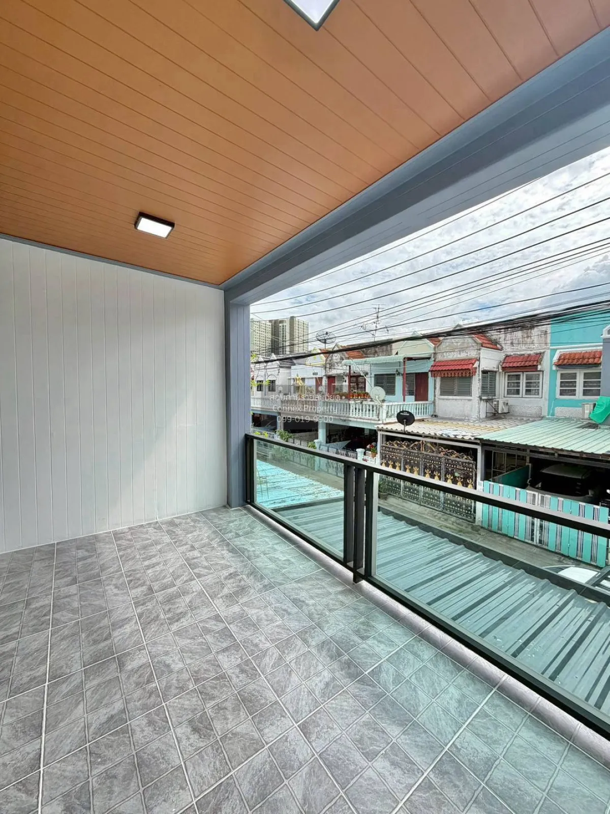 ขายบ้านสวนทอง Village  หน้ากว้าง รีโนเวทใหม่ ตลาดขวัญ เมืองนนทบุร