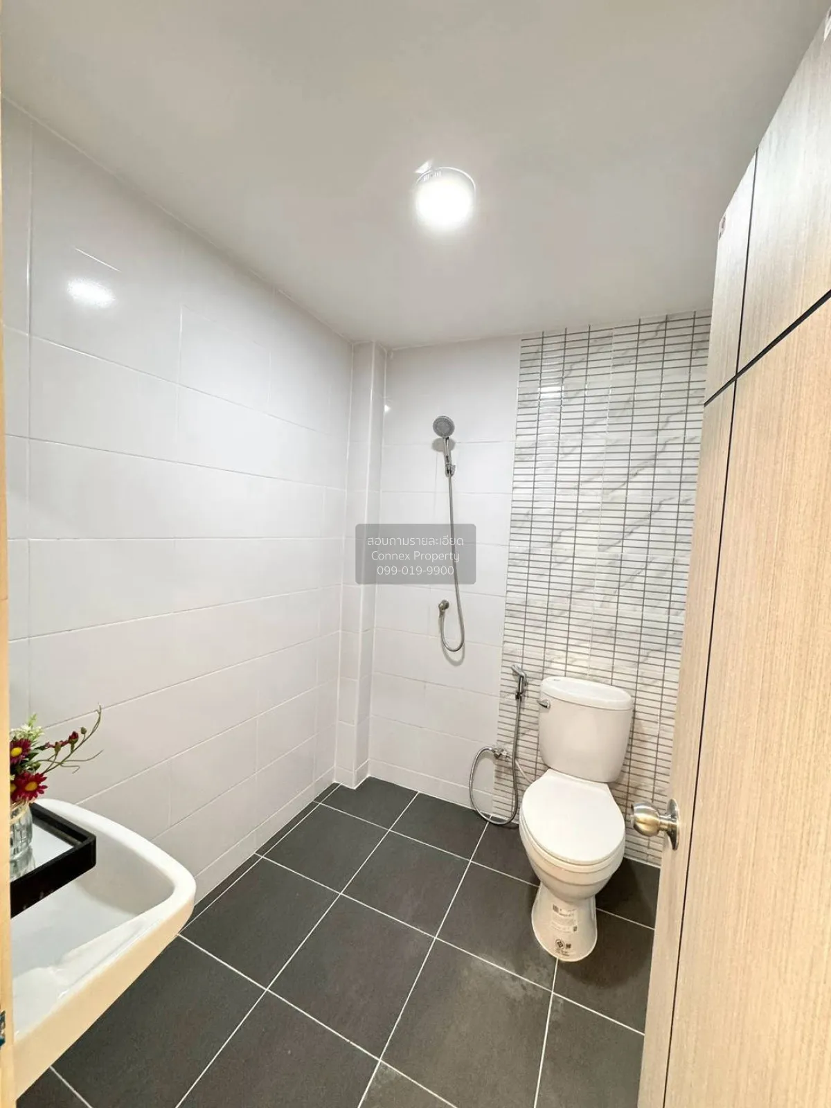 For Sale Townhouse/Townhome  , Baan Tawan Ngam , newly renovated 