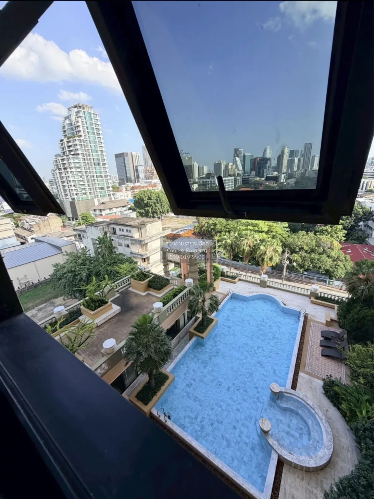 เช่าคอนโด  เดอะ เครสท์ พหลโยธิน 11 BTS-สะพานควาย สามเสนใน เขต พญา