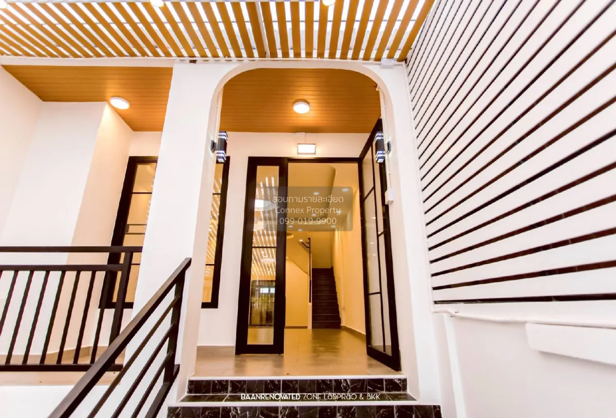 For Sale Freedom , high floor , wide frontage , newly renovated ,