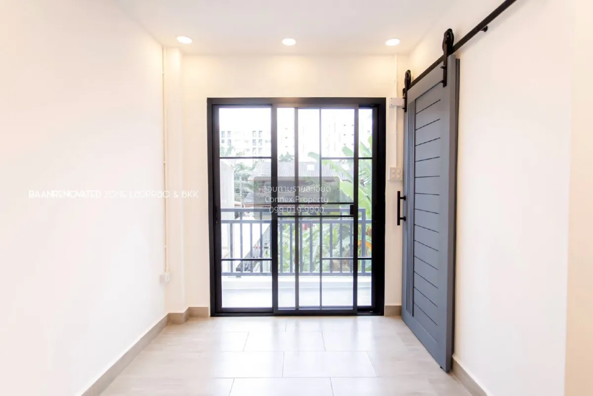 For Sale Freedom , high floor , wide frontage , newly renovated ,