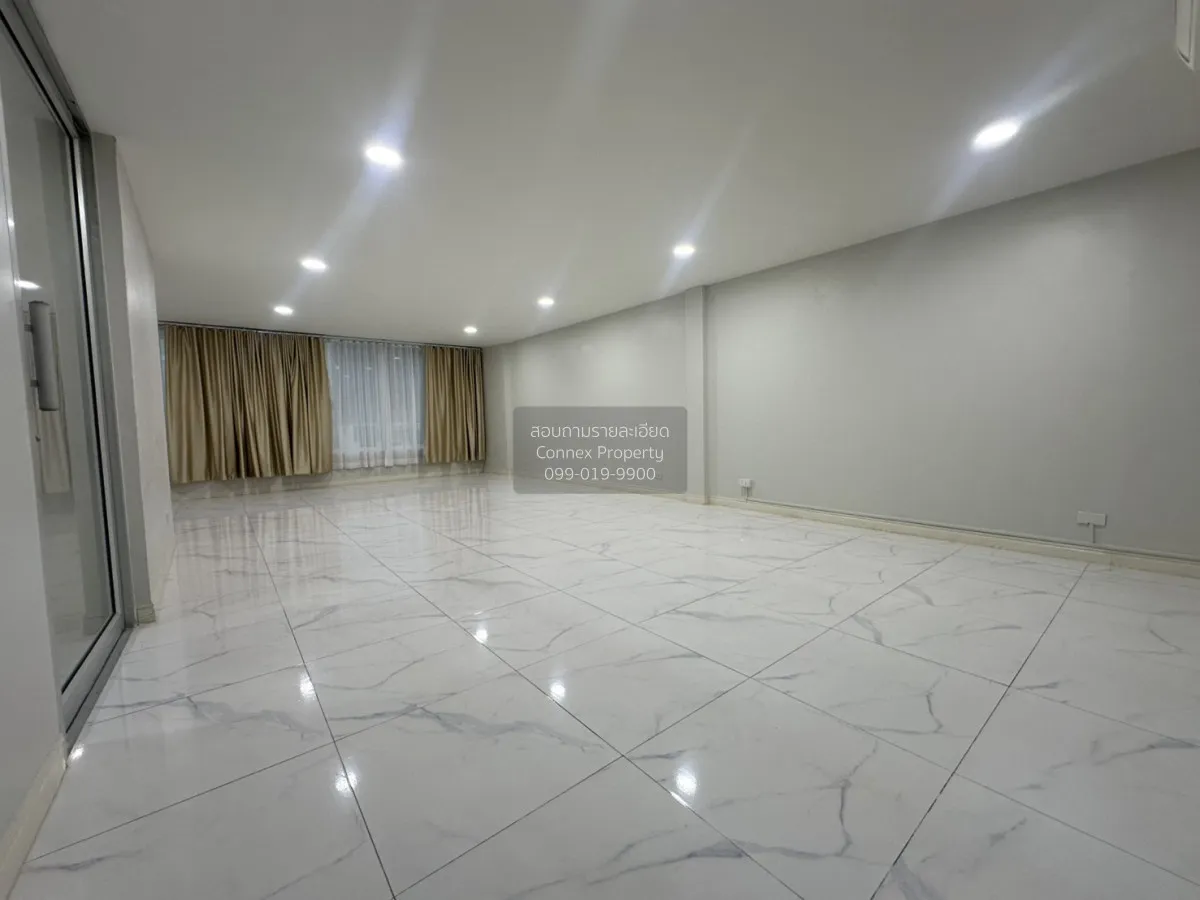 เช่าทาวน์เฮ้าส์/ทาวน์โฮม  สินธานี รัชดา ลาดพร้าว 80 MRT-ลาดพร้าว 