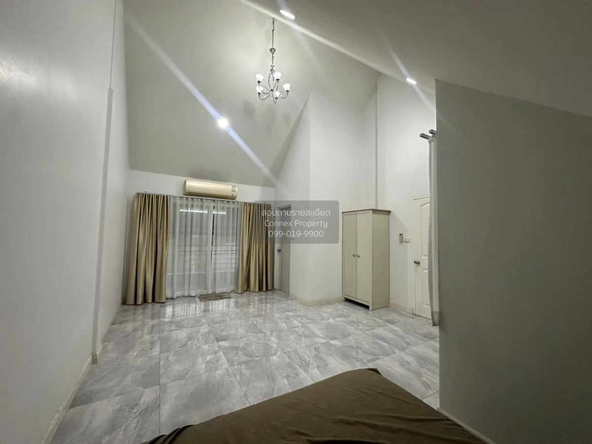 เช่าทาวน์เฮ้าส์/ทาวน์โฮม  สินธานี รัชดา ลาดพร้าว 80 MRT-ลาดพร้าว 