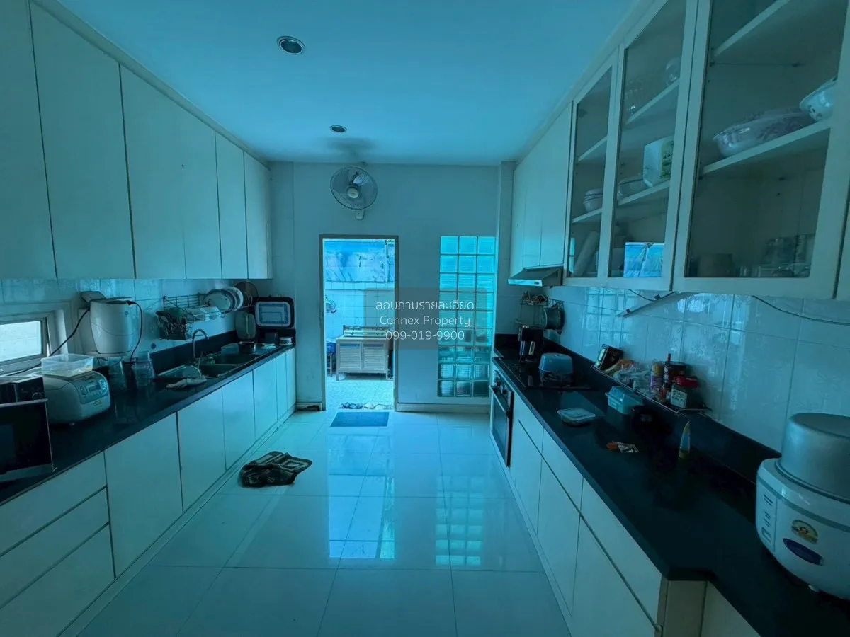 ขายบ้าน  ธนาภิรมย์ โลตัส - ศรีนครินทร์ MRT-ศรีเทพา (สายสีเหลือง) 