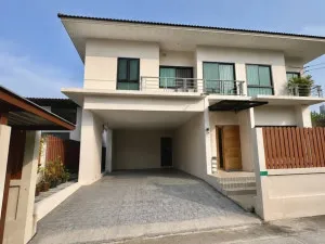 For Sale Detached house with land in a rare location—at the very end of Soi Charan 71, Yaek 3 , Bang Phlat , Bang Phlat , Bangkok , CX-166721