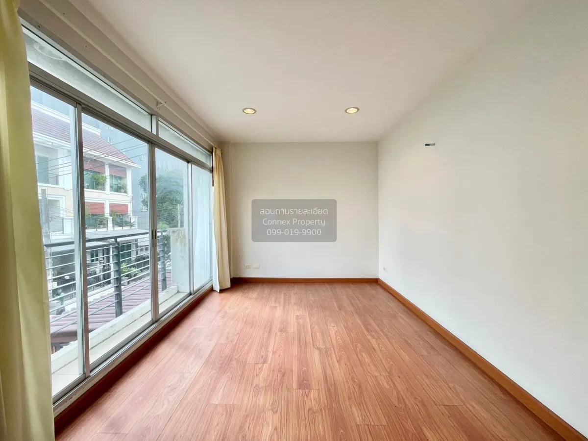 ขายบ้าน  บ้านกลางเมือง สาทร - ตากสิน 1 ห้องมุม BTS-วุฒากาศ บางค้อ