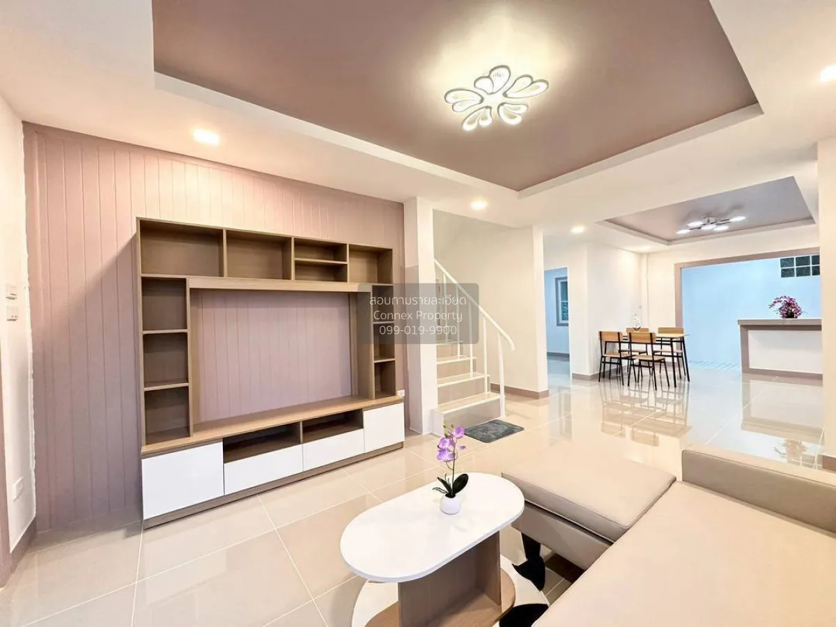 For Sale Townhouse/Townhome  , Baan Nanthicha 3/8 , corner unit ,