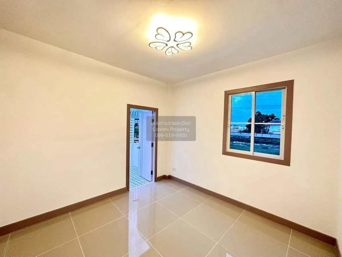For Sale Townhouse/Townhome  , Baan Nanthicha 3/8 , corner unit ,