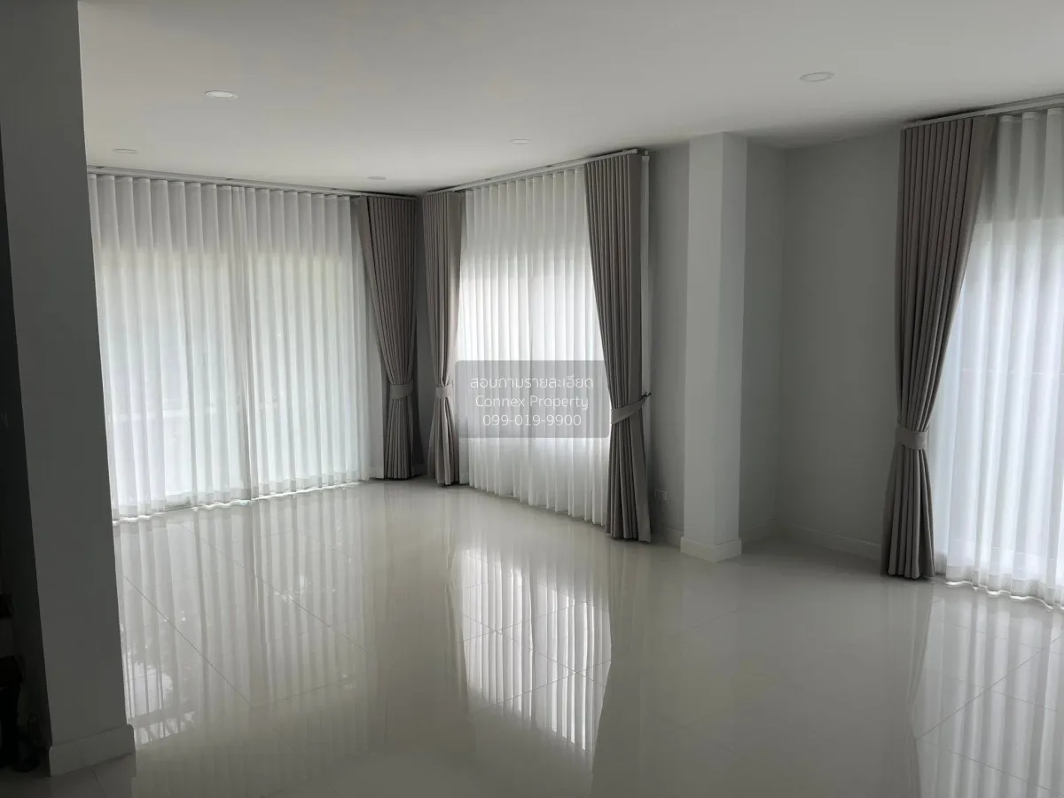 ขายด่วน บ้านใหม่อายุเพียง 1 ปี เซนโทร เพชรเกษม 69 หนองแขม เขต หนอ